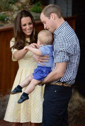 Prince William Catherine and Prince George of Cambridge at the zoo in Sydney - royal tour.jpg